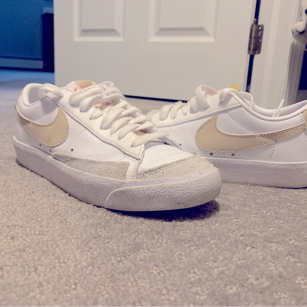 Used like new. Worn maybe 5 times. Comfortable.